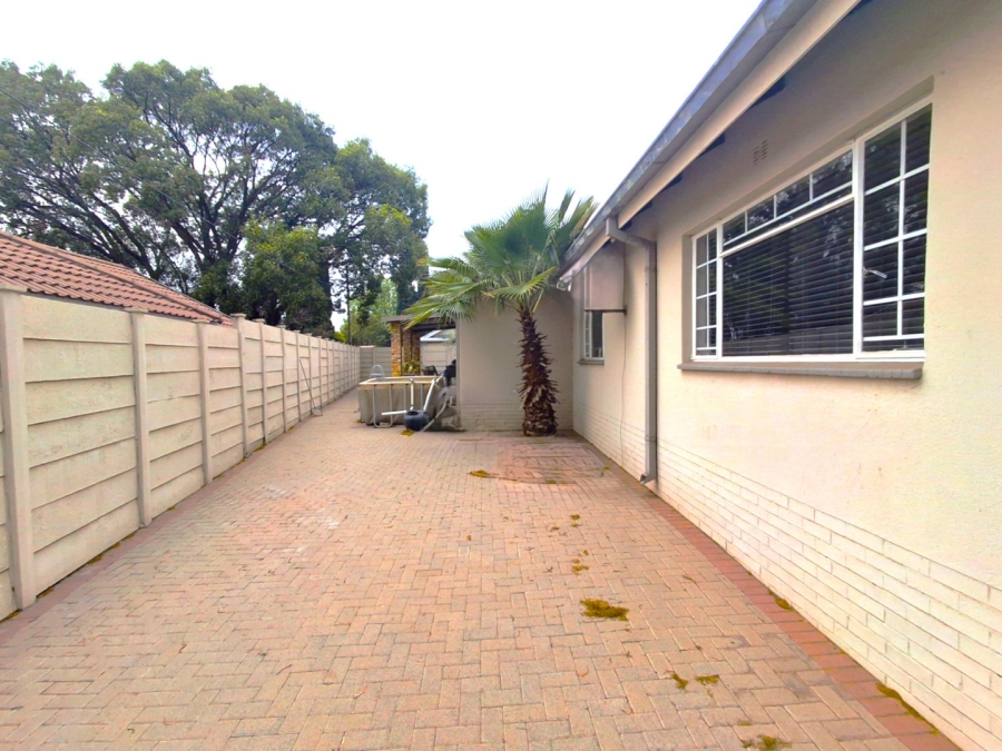 4 Bedroom Property for Sale in Roodia Free State